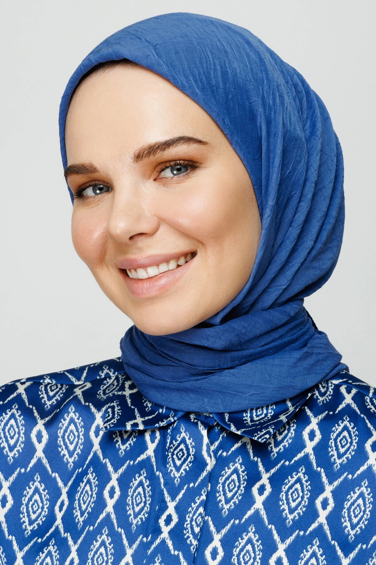 Bambu Eşarp