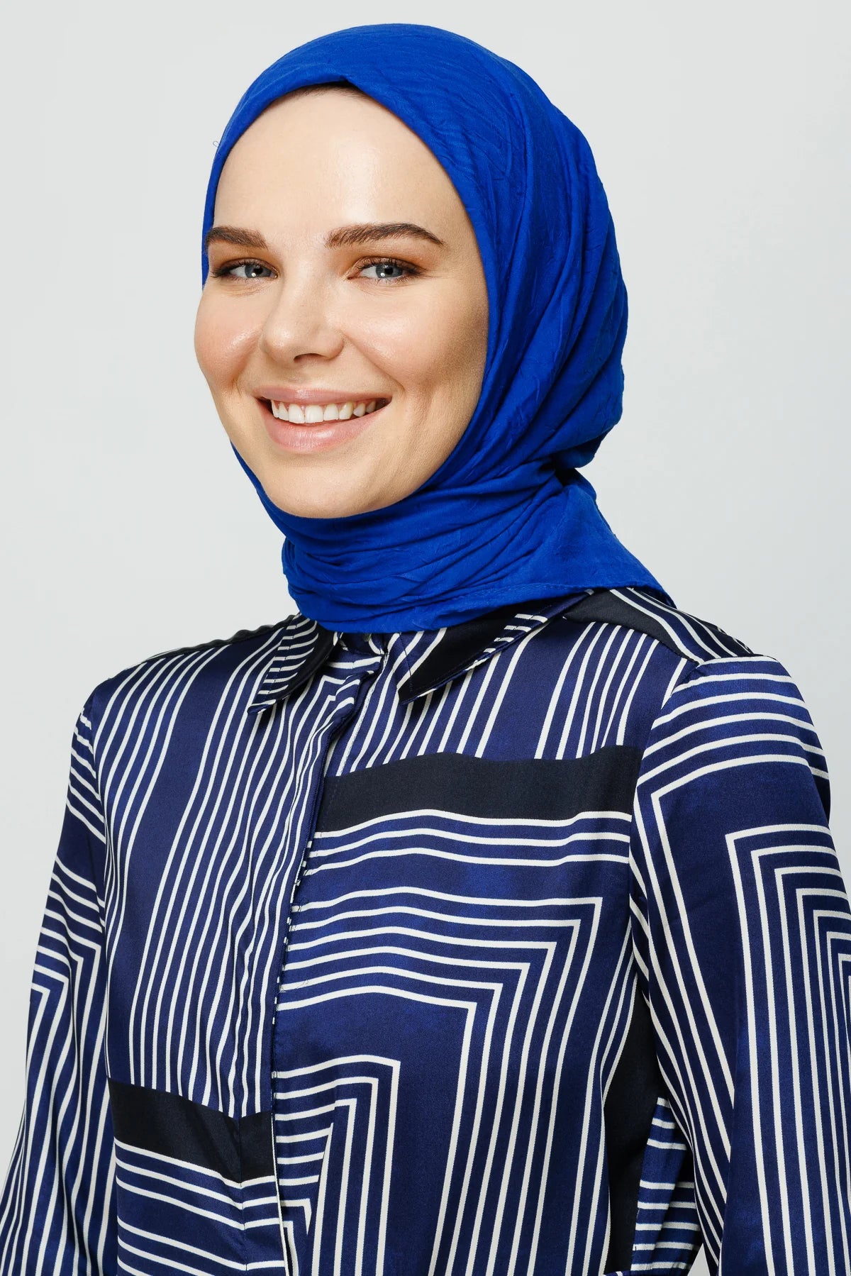 Bambu Eşarp