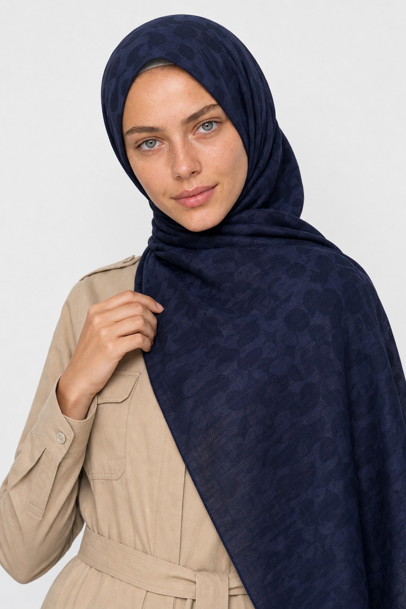 Fern Desen Ayrobin Jakar Şal