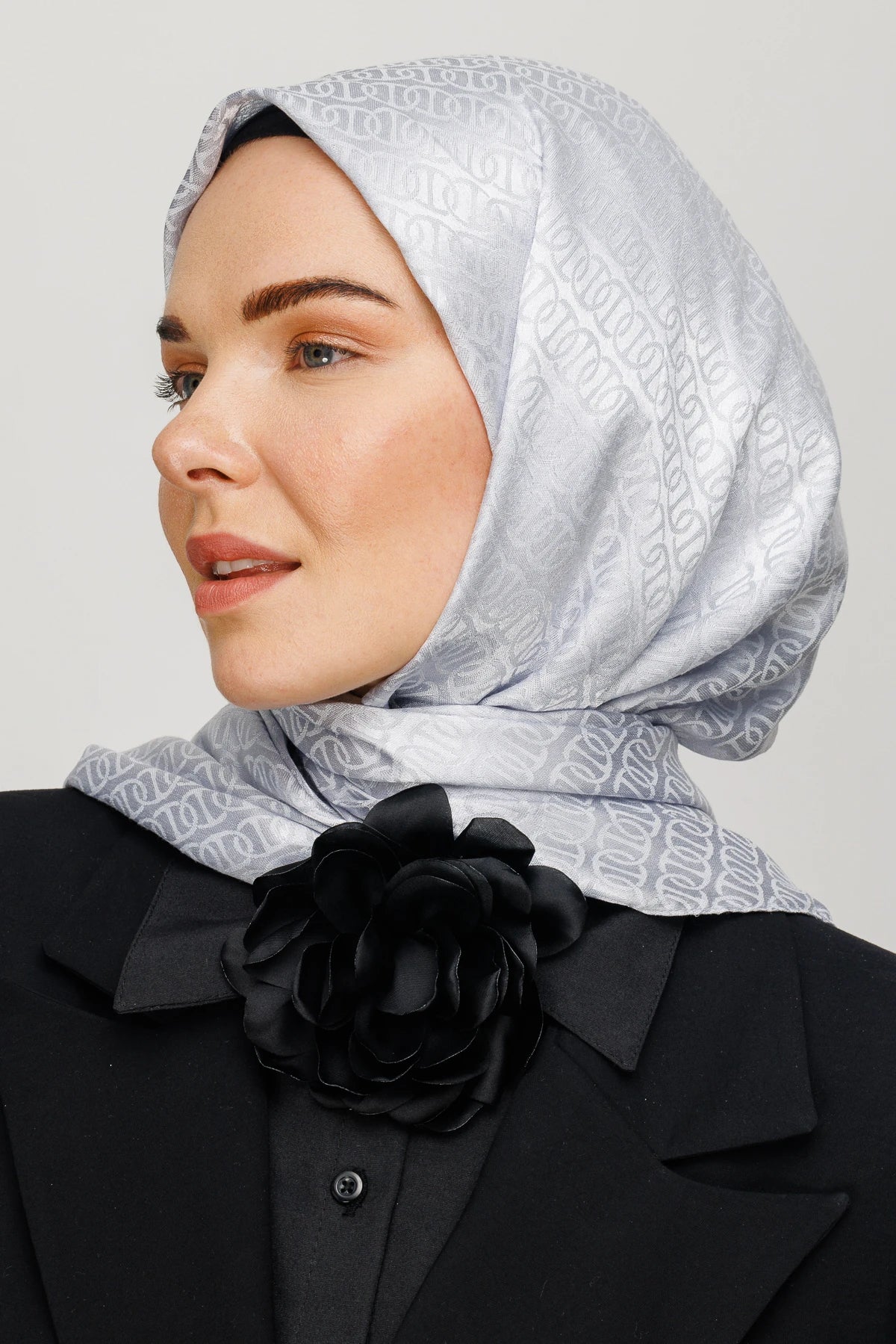 Forever Desen Parlak Jakar Şal
