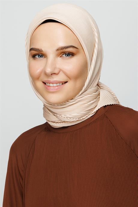 Pilise Eşarp