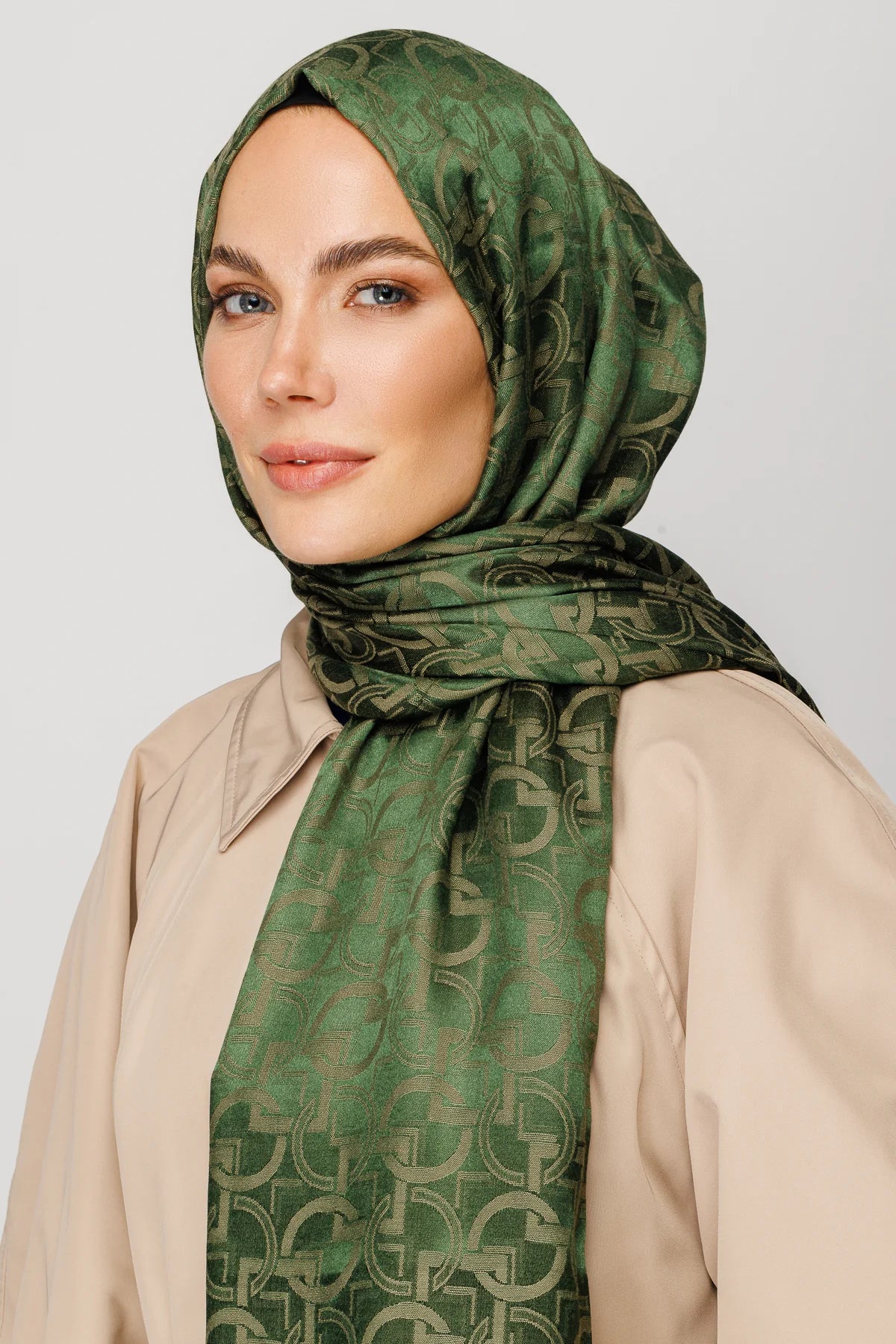 Longar Desen Parlak Jakar Şal