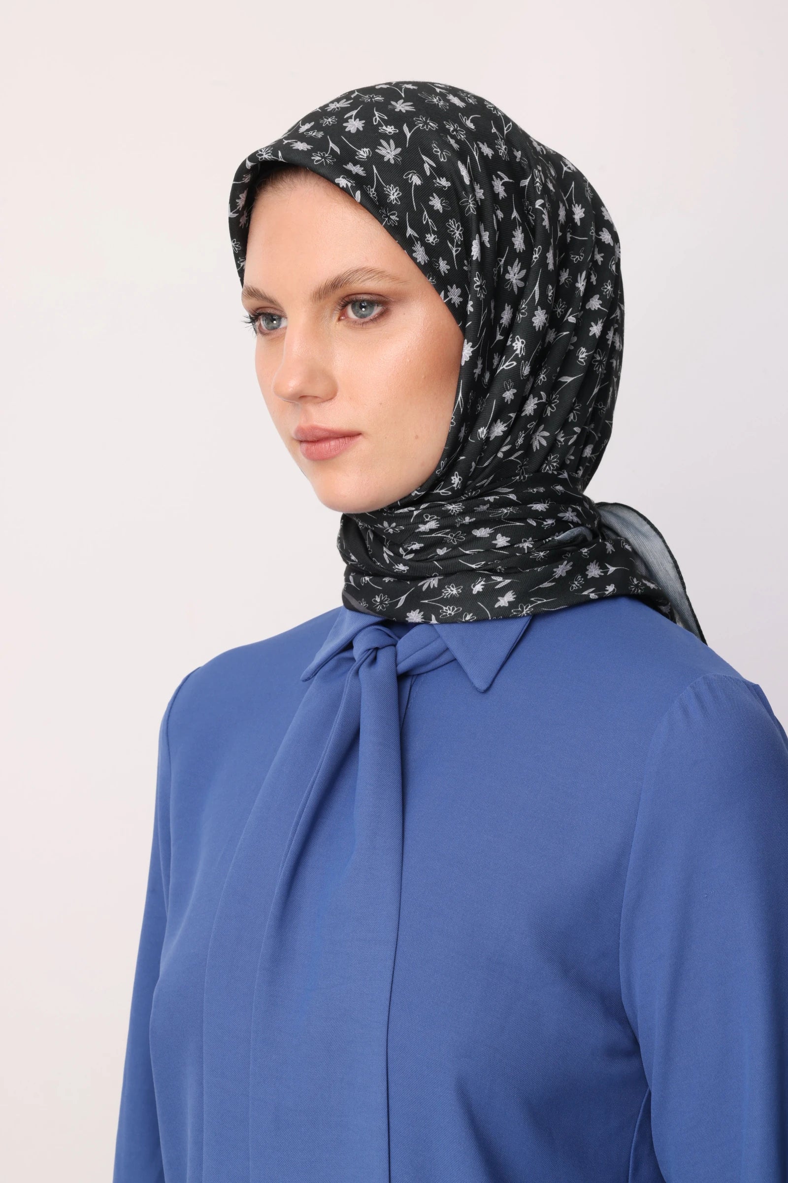 Minor Desen Pamuk Eşarp - Siyah