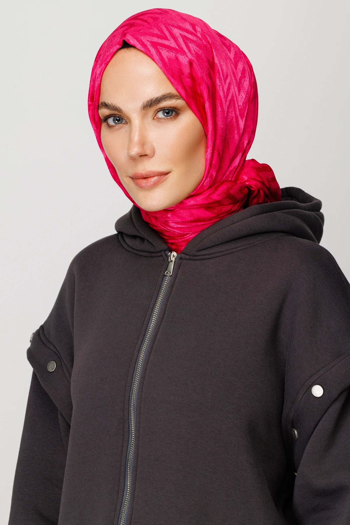 Zikzak Desen Parlak Jakar Şal