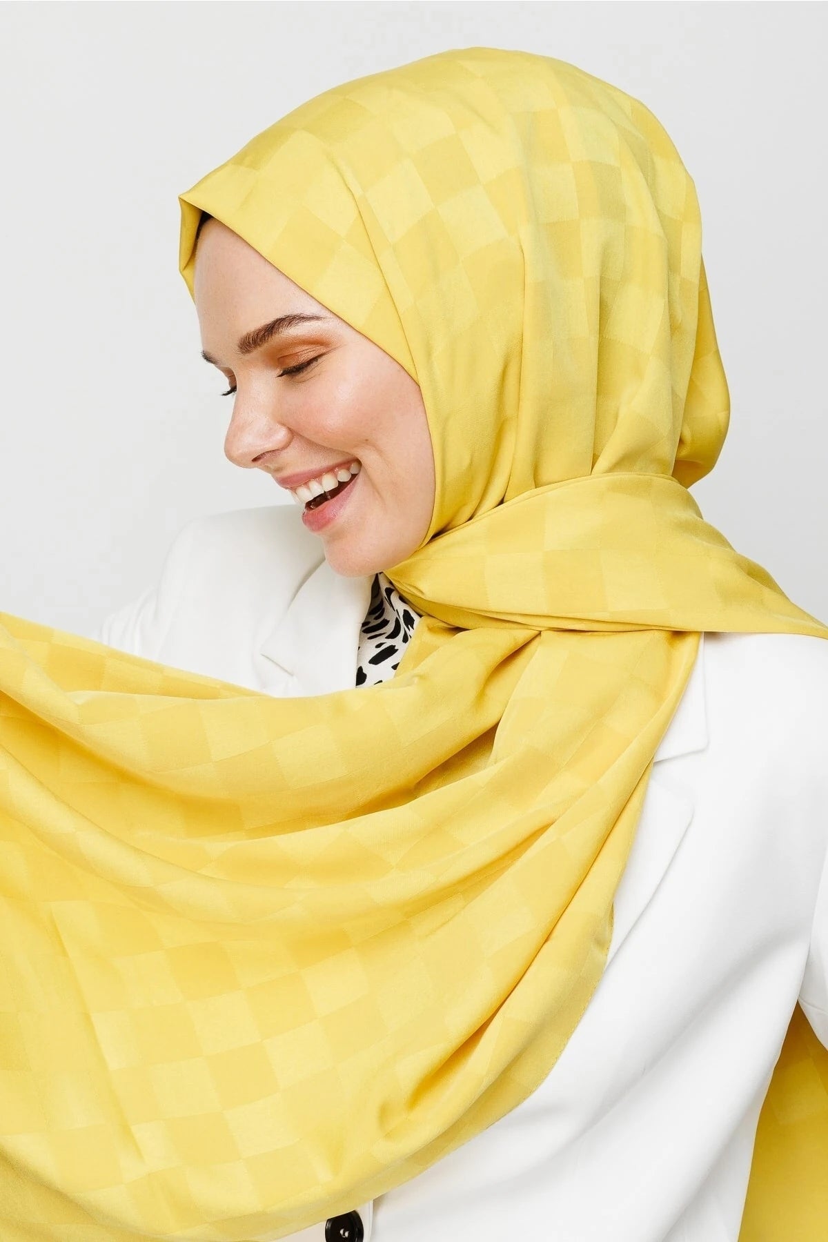 Dama Desen İpeksi Jakar Şal - Sarı