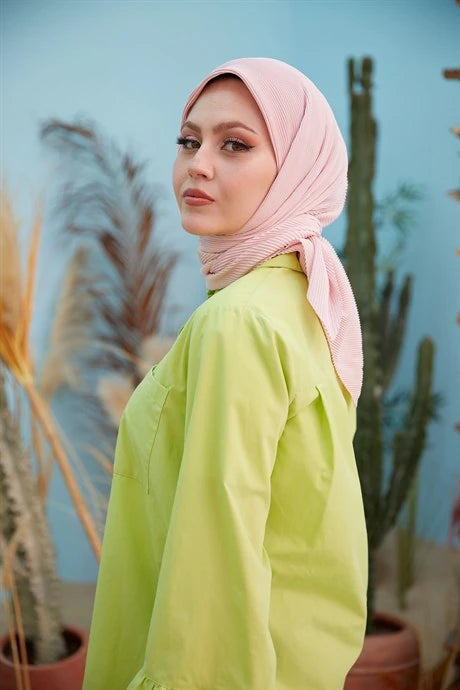 Pilise Eşarp