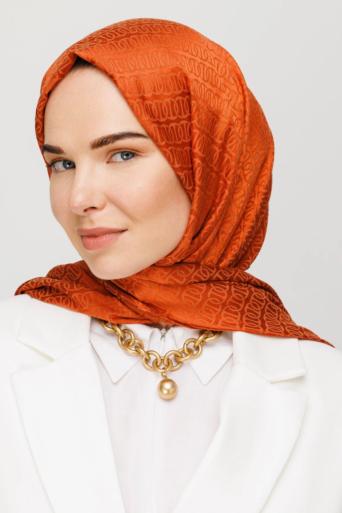 Forever Desen Parlak Jakar Şal