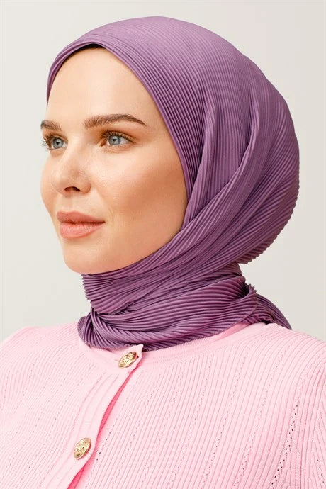 Pilise Eşarp