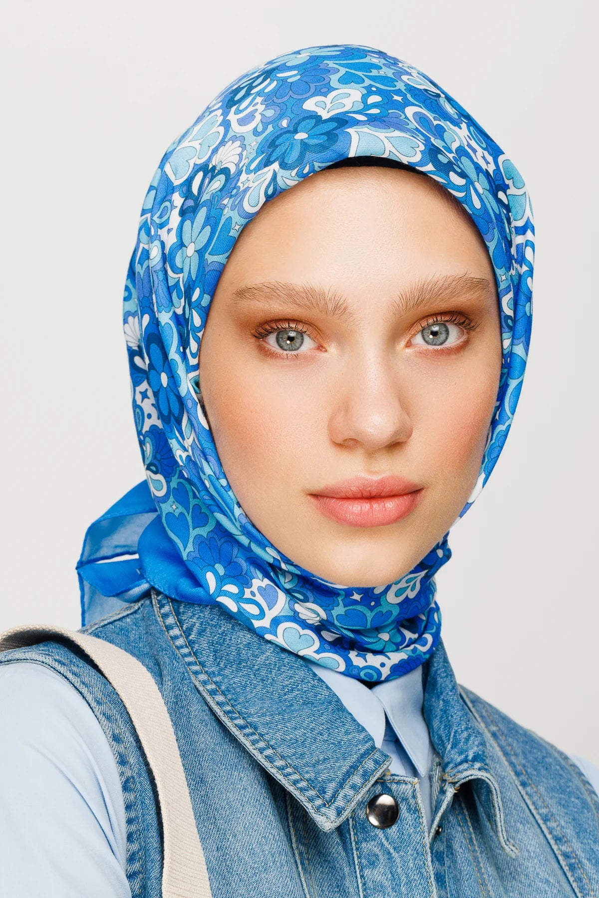 Daisy Desen Dijital Soft Eşarp - Buz Mavisi