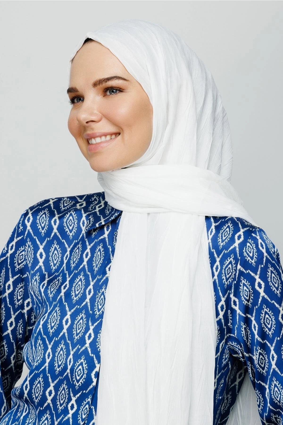 Piliseli Bambu Şal - Beyaz